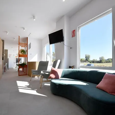 Moebius - Privadas Con Bano