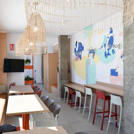 Moebius - Privadas Con Bano 3*