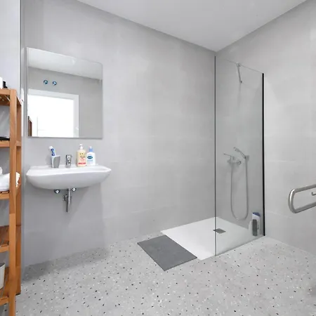 Moebius - Privadas Con Bano Bed & Breakfast León