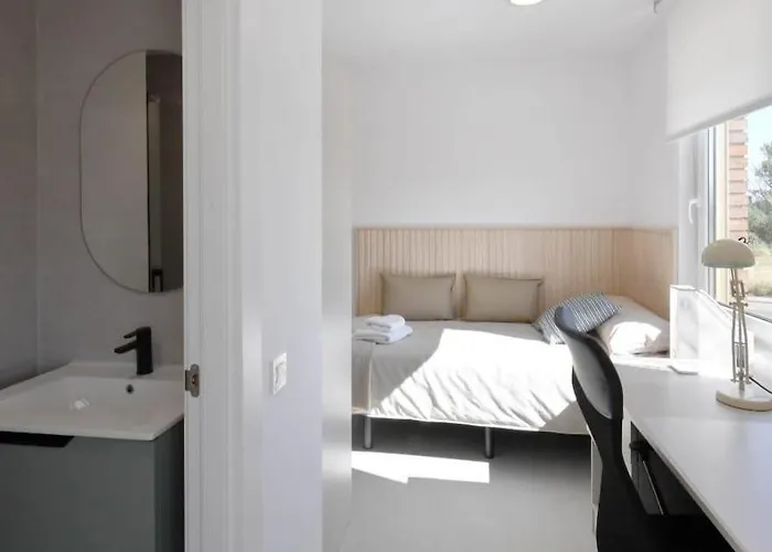 Moebius - Privadas Con Bano 3* León