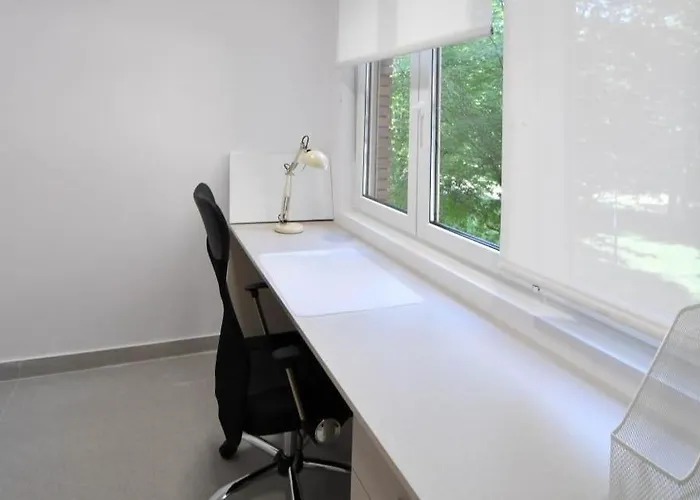 Moebius - Privadas Con Bano Couette-café