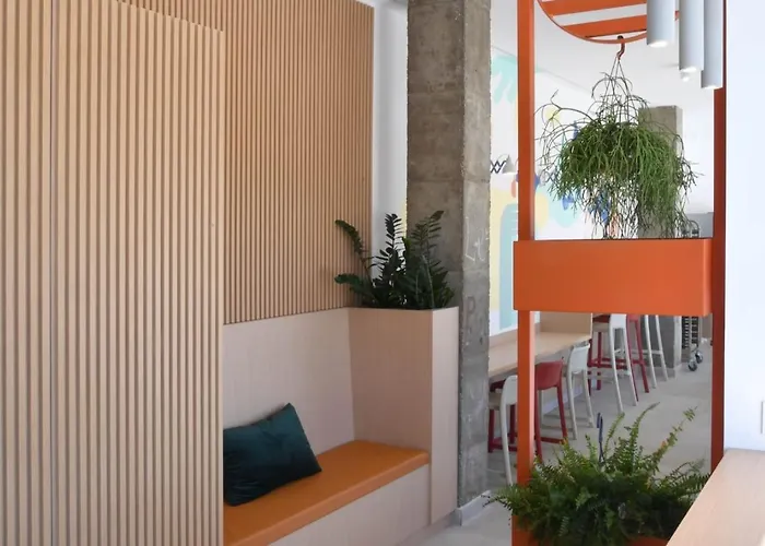 Nocleg ze śniadaniem Moebius - Privadas Con Bano León