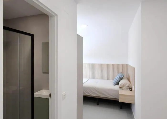 Moebius - Privadas Con Bano León