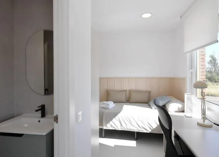 Moebius - Privadas Con Bano León