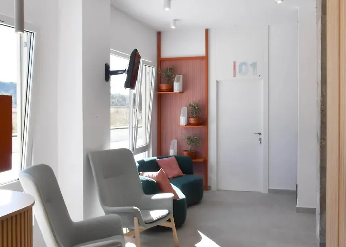 Moebius - Privadas Con Bano 3* León