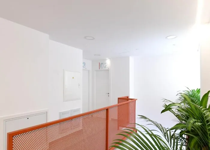 Moebius - Privadas Con Bano 3*