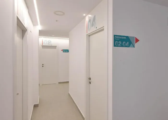 Nocleg ze śniadaniem Moebius - Privadas Con Bano León